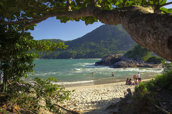 Refugio Tropical Flats