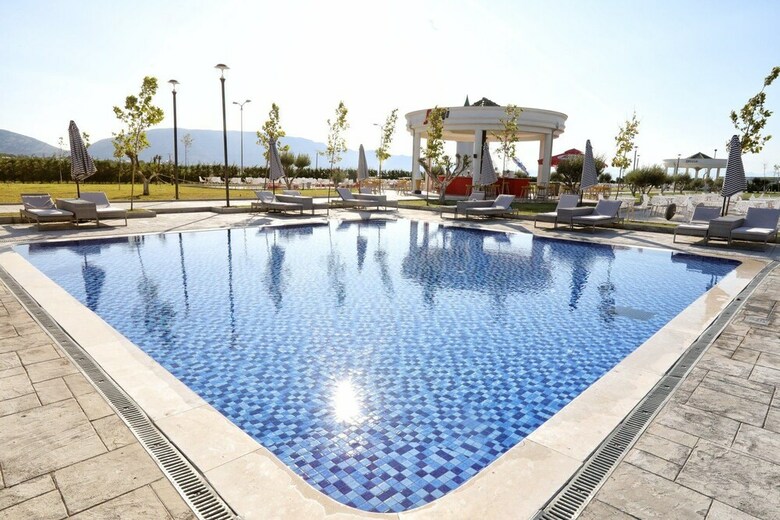 Hotel Velipoja Grand Europa Resort