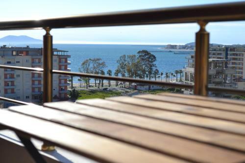 Kela's Seaview Studio Apartment