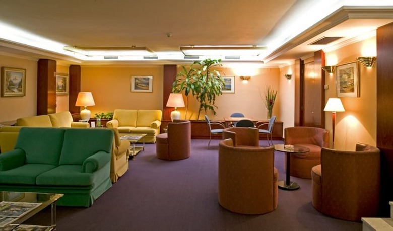 Aparthotel Husa Acacia