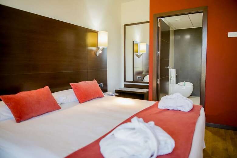 Hospedium Hotel Valles De Gredos Golf