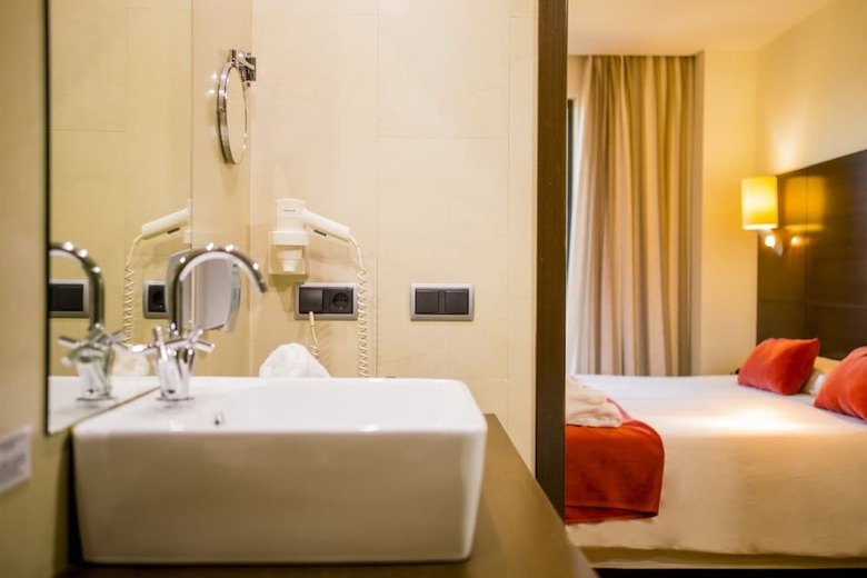 Hospedium Hotel Valles De Gredos Golf