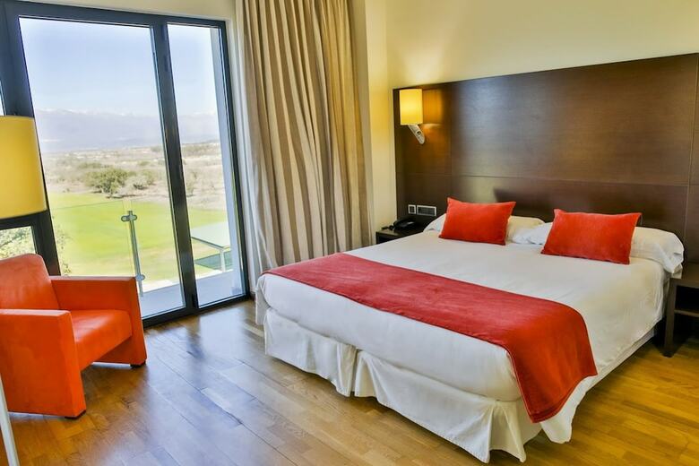 Hospedium Hotel Valles De Gredos Golf