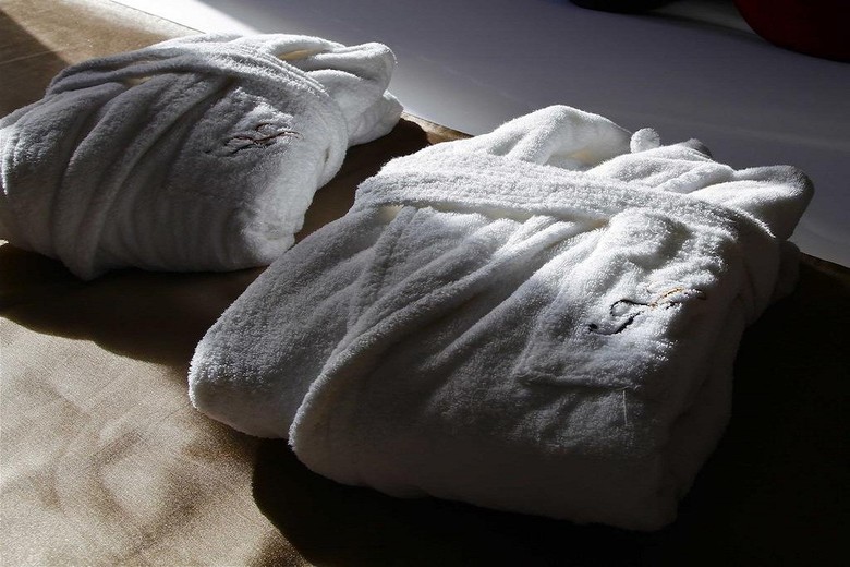 Hotel Luxury Suites
