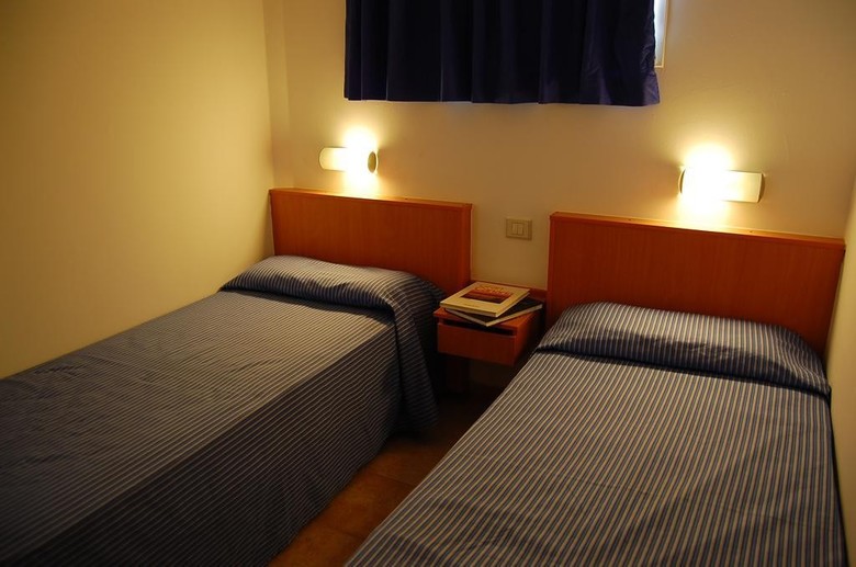 Apartamentos Karina