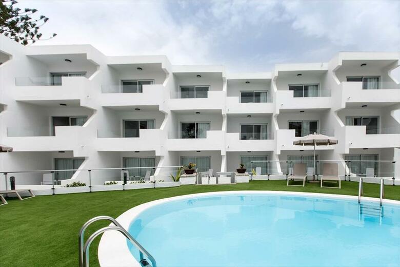 Apartamentos Guatiza
