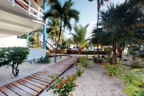Condo #24 @ Beachside Villas