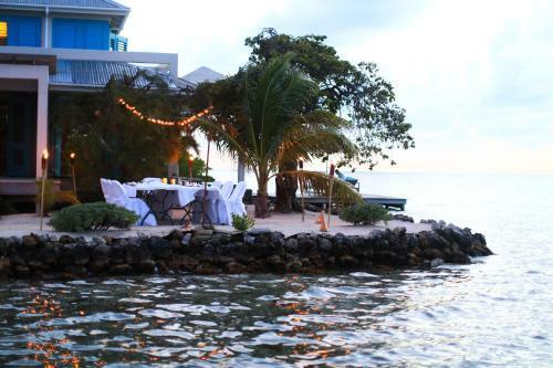 Hotel Cayo Espanto