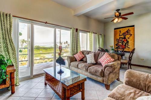 Suite A201 Mara Laguna
