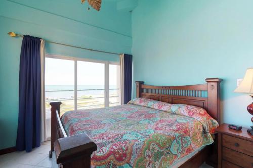 Suite E301 Mara Laguna