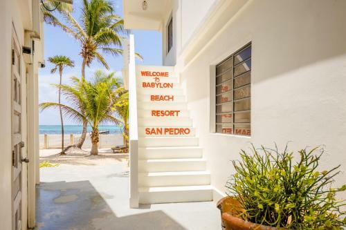 Villa Babylon Beach Resort