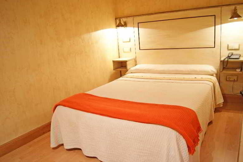 Hotel Castillo De Javier