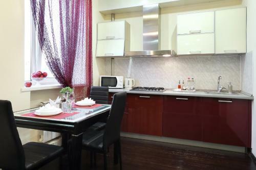 Paulmarie Apartments On Lenina Avenue