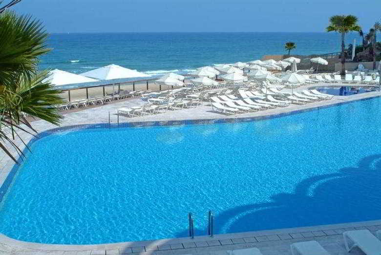 Hotel Daniel Herzelia