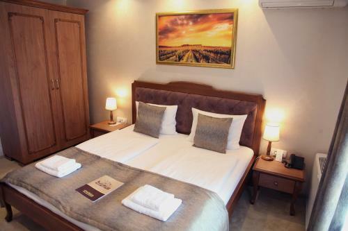 Hostal Provence Rooms