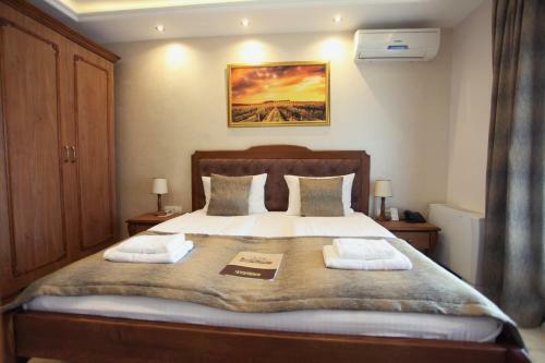 Hostal Provence Rooms