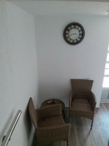 Hostal Apartmani I Sobe Taunus Bl