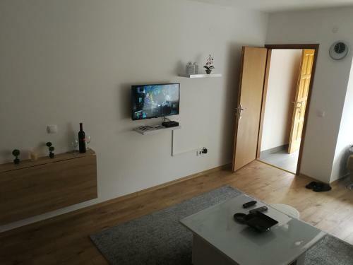 Studio Apartman Aras