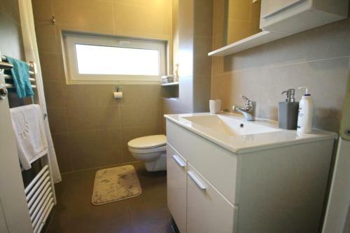 Nest Apartment