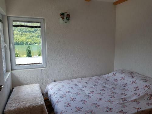 Hostal Lakeview Rest Home