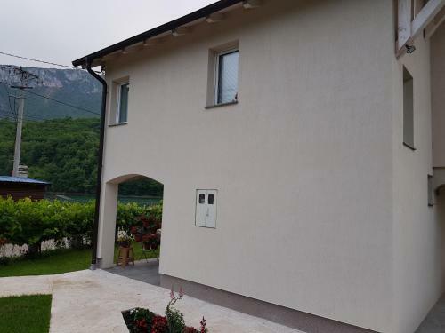 Hostal Lakeview Rest Home