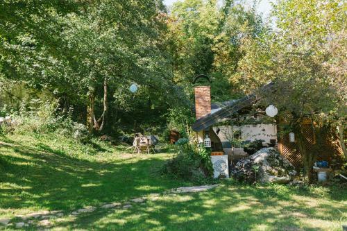 Herzegovina Lodges Boracko Jezero
