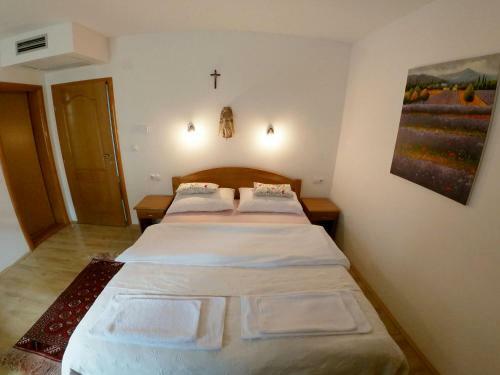 Hotel Bagari?