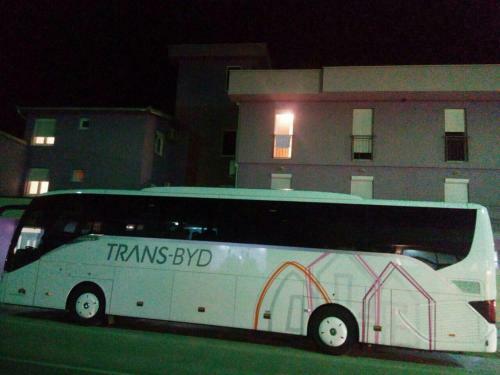 Hostal Pansion Viola
