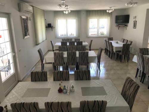 Hostal Pansion Ios
