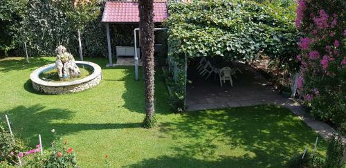 Hostal Rooms Rafomarija
