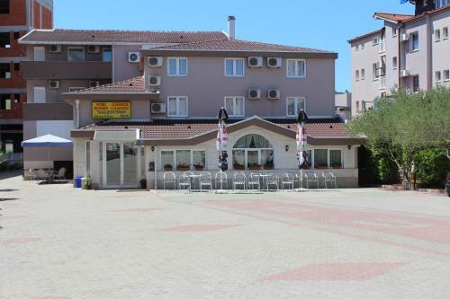 Hostal Pansion Valentino
