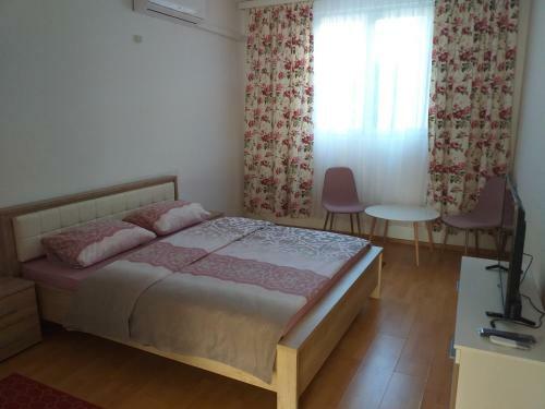 Apartment And Room Panorama