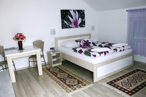 Apartments City Paradise