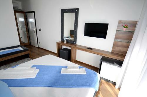 Motel Pm Company