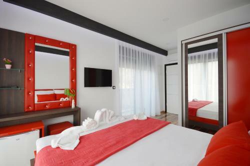 Motel Pm Company