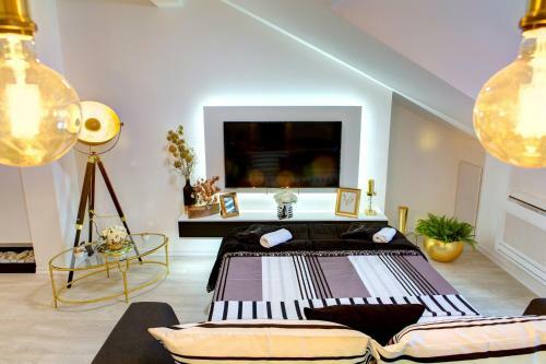 Luxury Apartment Crystal