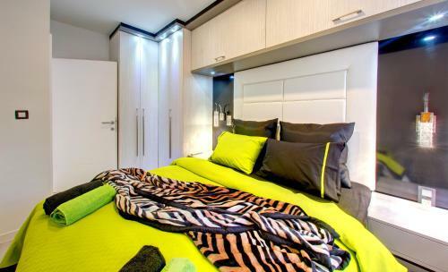 Luxury Apartment Crystal