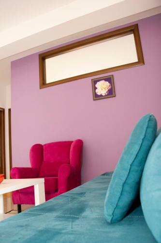 Ina Apartments
