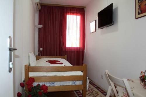 Hostal Full View