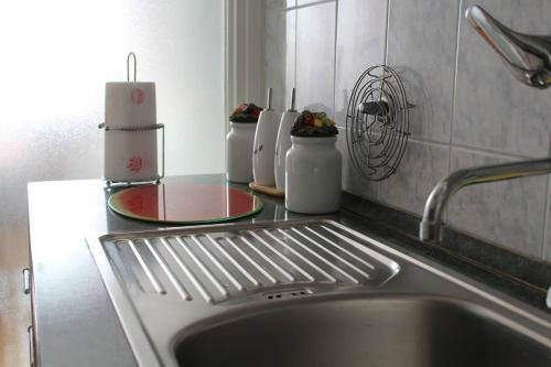 Hostal Full View