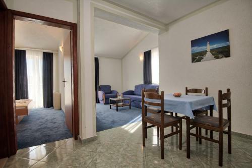 Hostal Villa Millenium