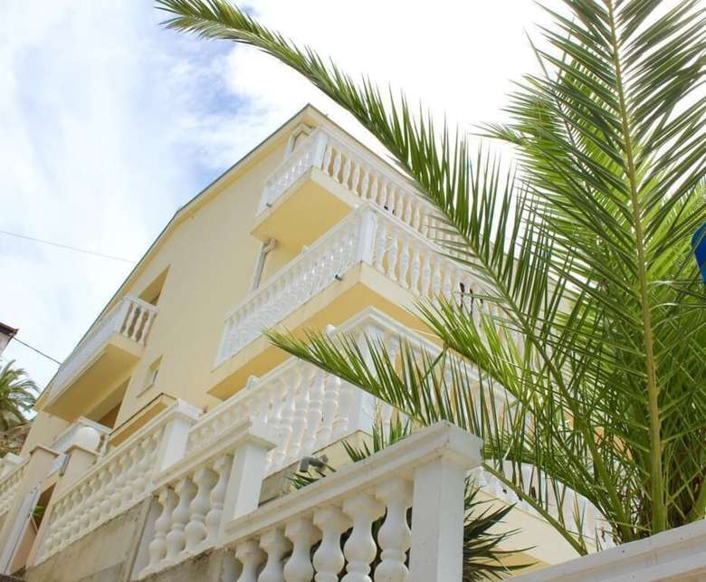 Apartamentos Villa Amfora