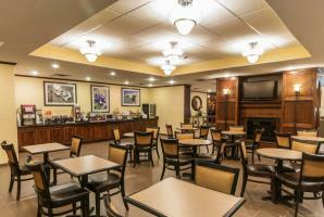 Hotel Comfort Suites Hobby Airport
