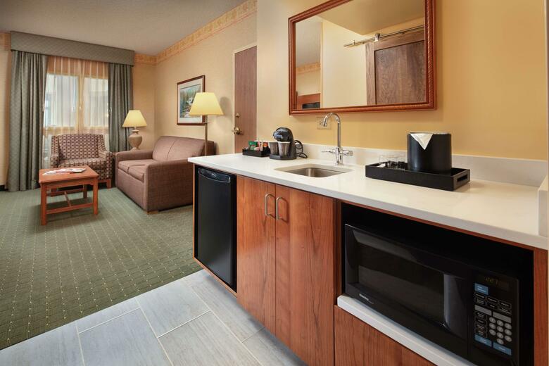 Embassy Suites Nrth Charleston - Airport/hotel