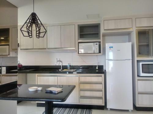 Apartamento Excelente Apto. Na Praia Grande