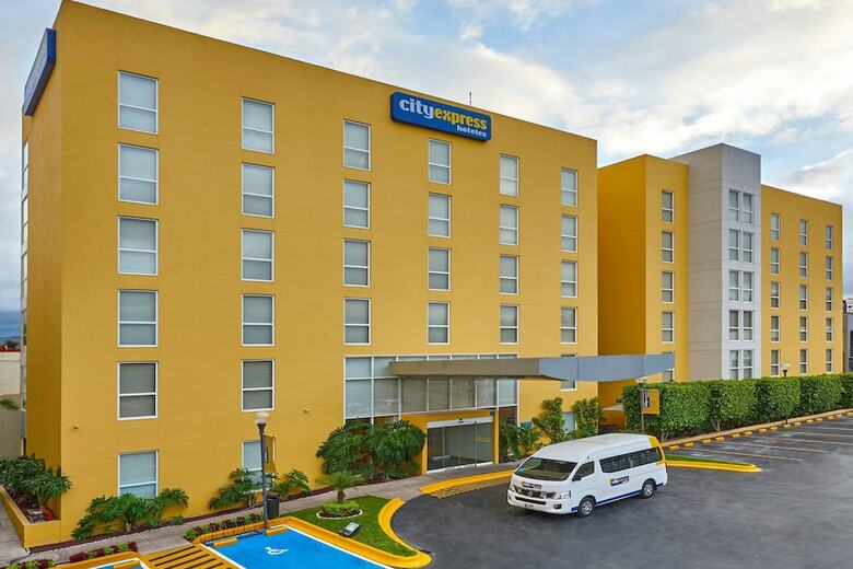 Hotel City Express San Luis Zona Universitaria