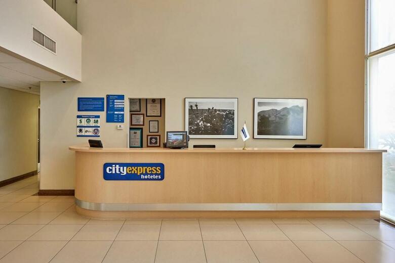 Hotel City Express San Luis Zona Universitaria