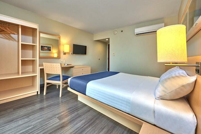 Hotel City Express San Luis Zona Universitaria