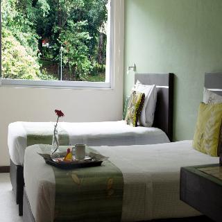 Hotel Bg Los Lagos