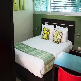 Hotel Bg Los Lagos